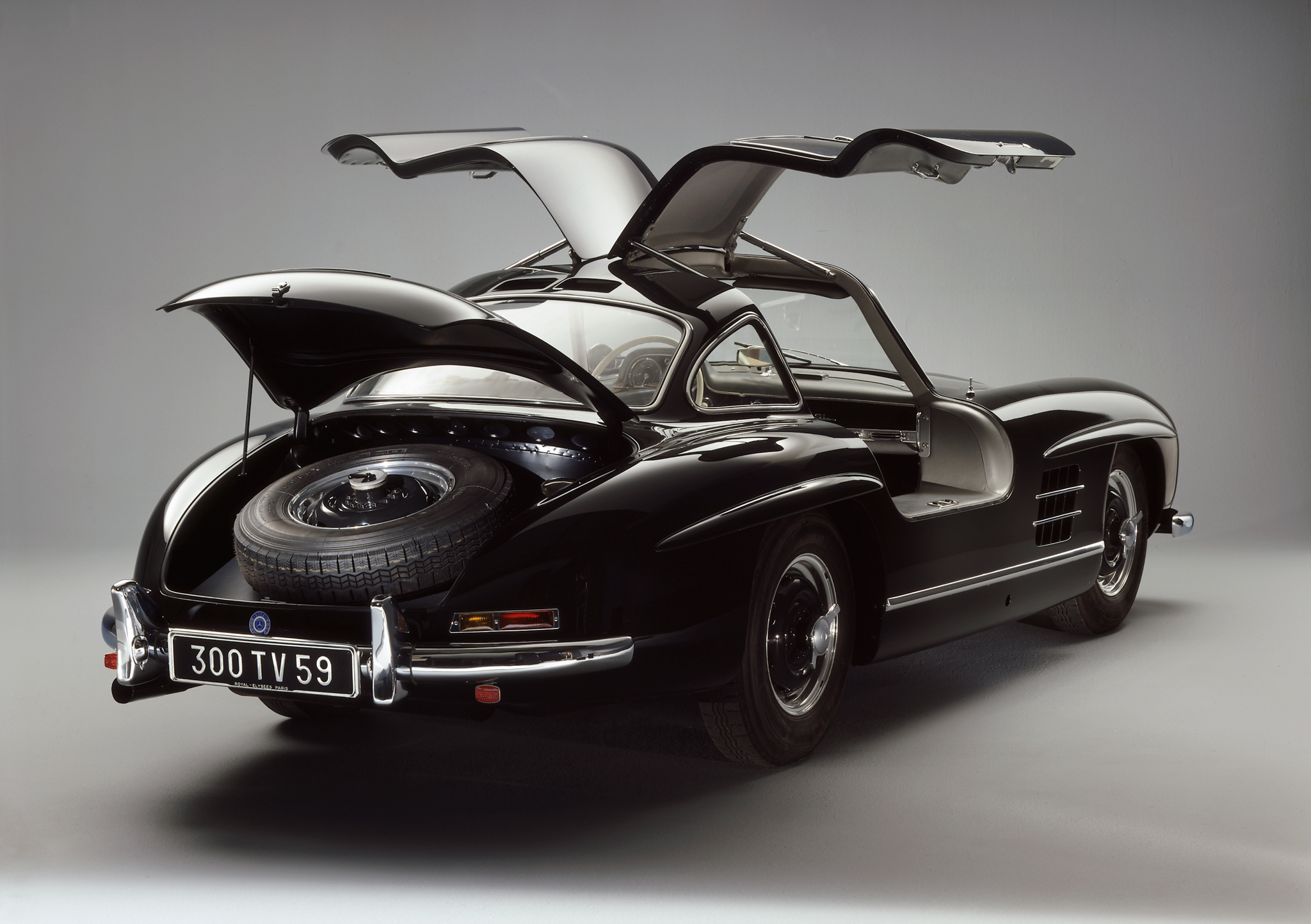 Axel Schuette SOLD 300 SL (1)